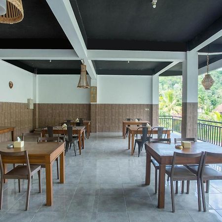 Hotel Bumi Aditya Senggigi Exterior photo