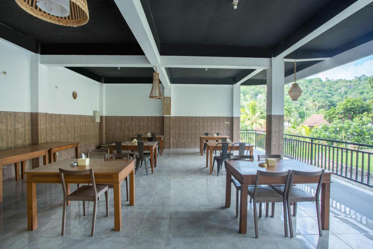 Hotel Bumi Aditya Senggigi Exterior photo