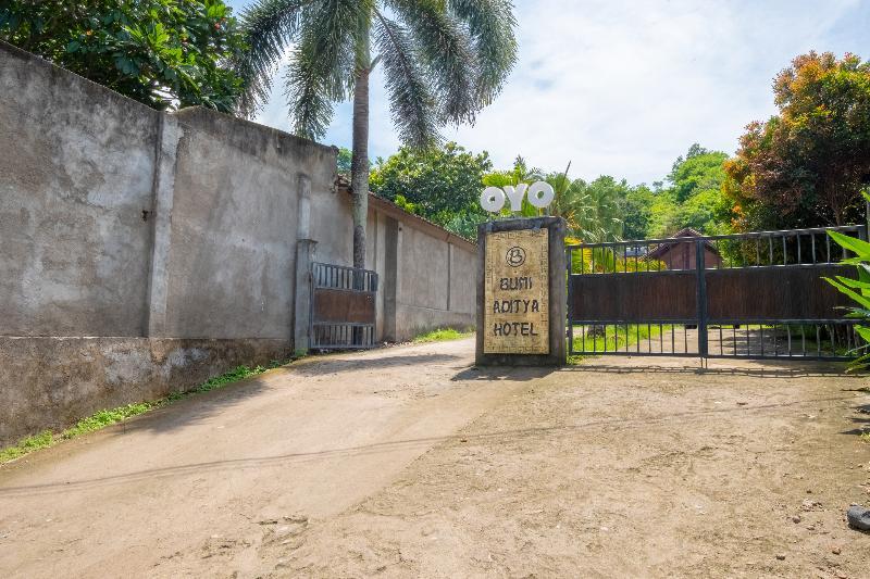 Hotel Bumi Aditya Senggigi Exterior photo