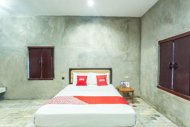 Hotel Bumi Aditya Senggigi Exterior photo