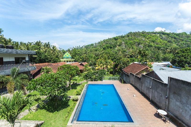 Hotel Bumi Aditya Senggigi Exterior photo