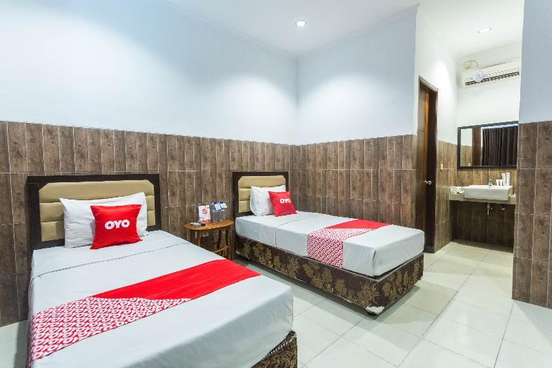 Hotel Bumi Aditya Senggigi Exterior photo